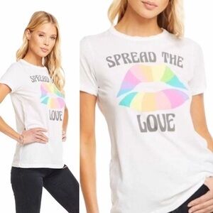 Chaser White Rainbow Lips Spread The Love Graphic Tee
